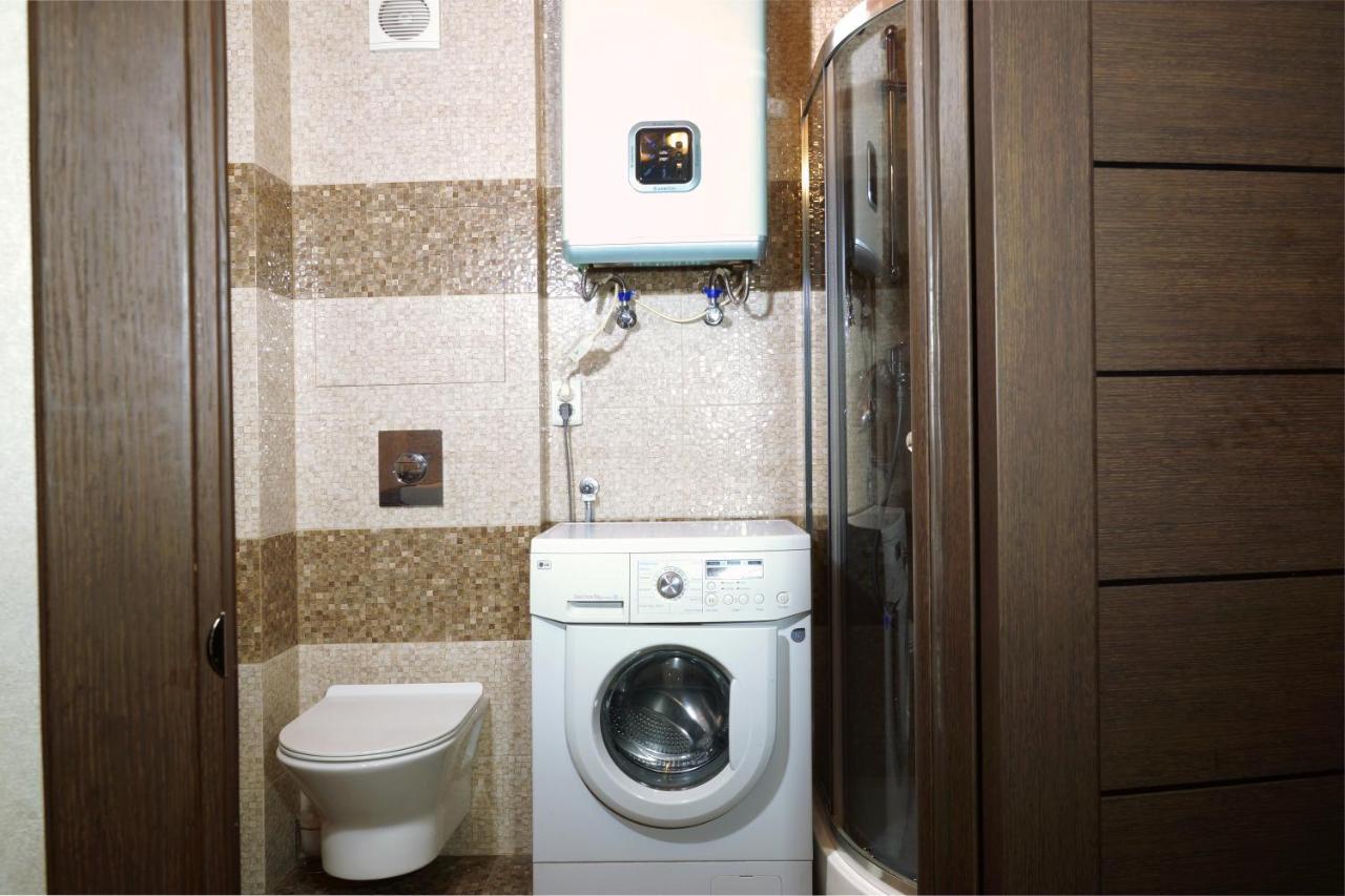 2 Rooms Semi-Luxury Apt On 39-H Nezalezhnoi Ukrаiny Street Next To The City Council Zaporizhia Екстериор снимка