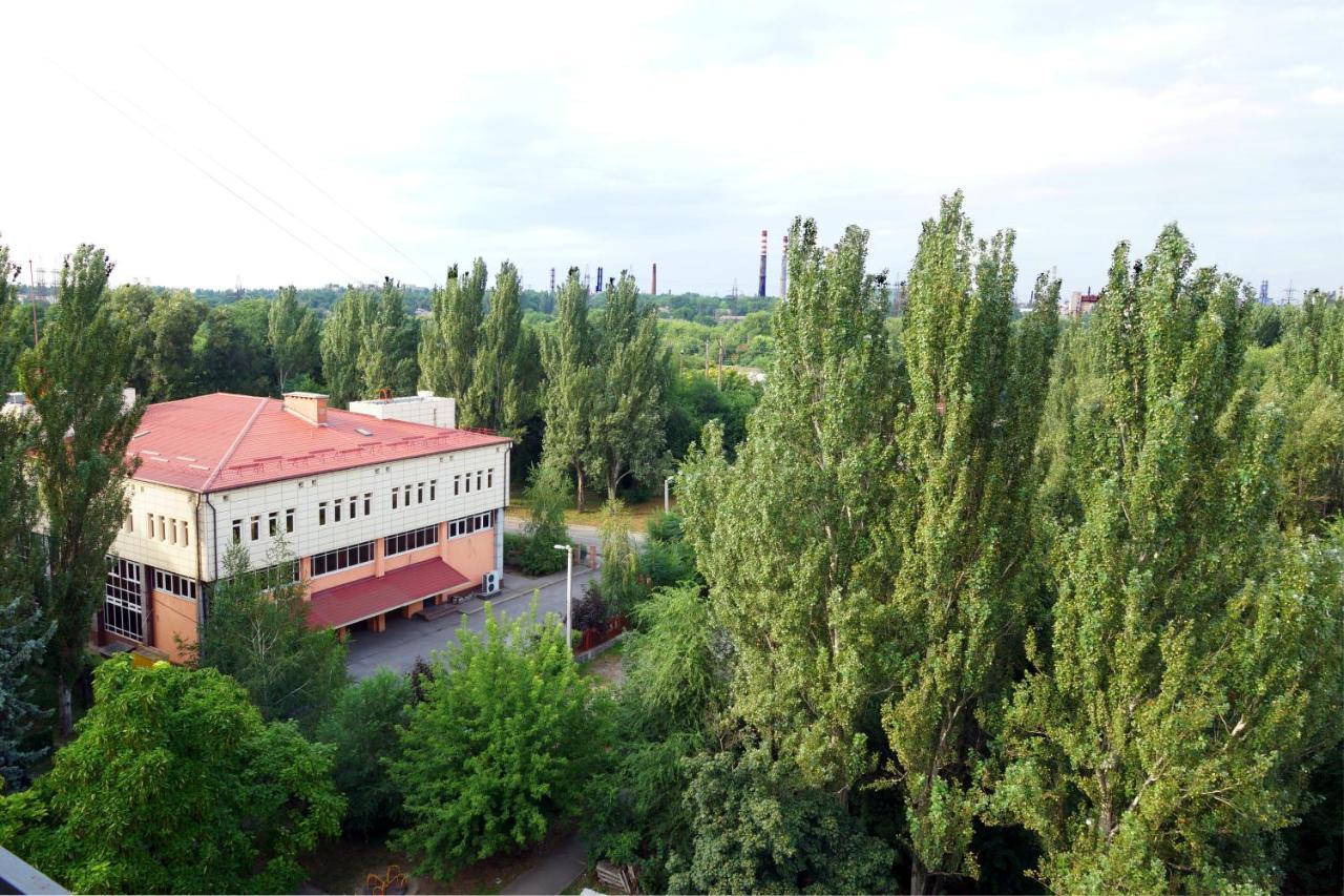 2 Rooms Semi-Luxury Apt On 39-H Nezalezhnoi Ukrаiny Street Next To The City Council Zaporizhia Екстериор снимка